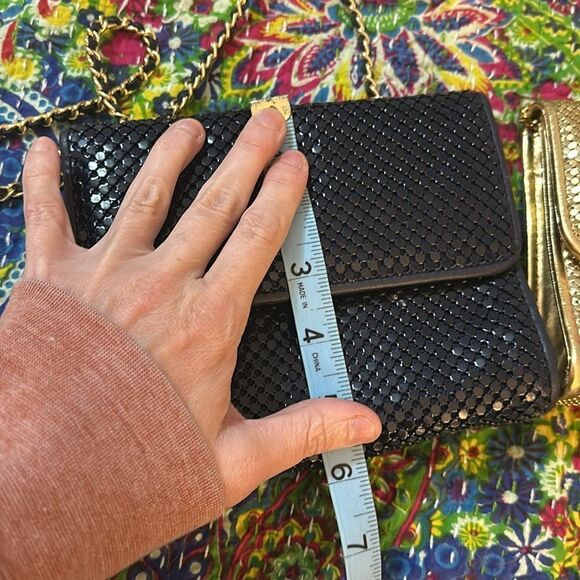 Vintage Whiting and Davis navy mesh bag with chain - Picture 9 of 9